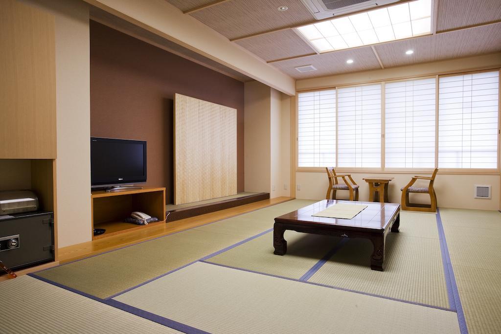 ホテル あわら温泉 政竜閣 あわら市 部屋 写真