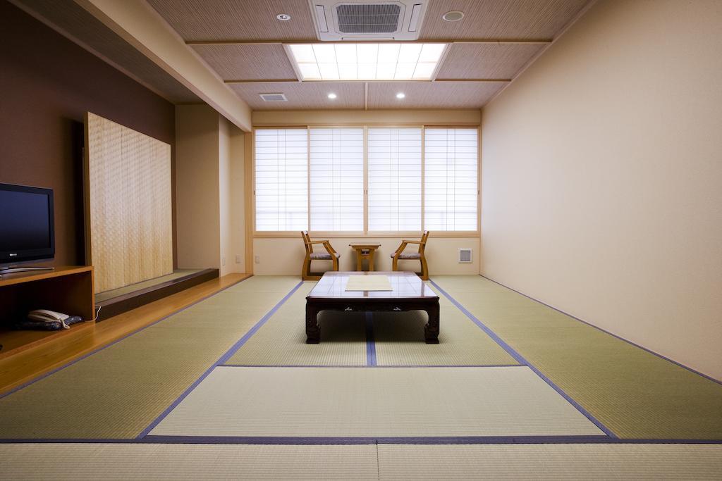 ホテル あわら温泉 政竜閣 あわら市 部屋 写真
