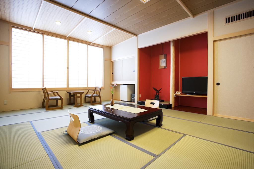 ホテル あわら温泉 政竜閣 あわら市 部屋 写真